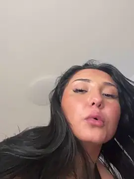 Snapshot of Coco-Love chatting on 02-24-25, 11:19 Coco-Love online show from 02-24-25, 11:19