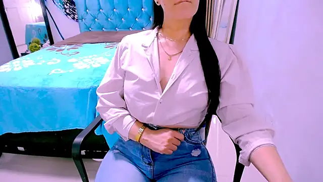 BitterMomXxx online show from 02-10-26, 03:00