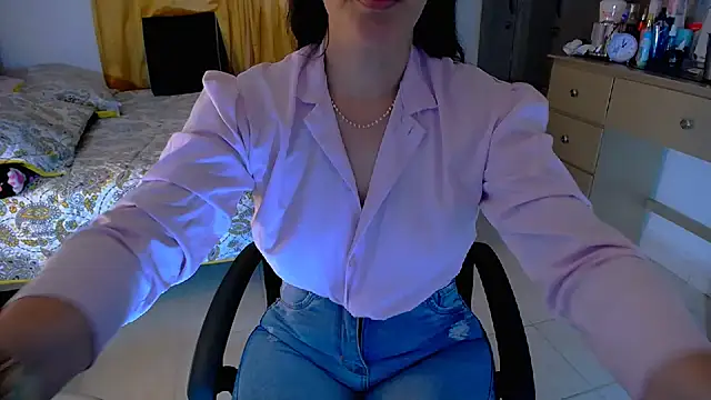 BitterMomXxx online show from 04-15-26, 01:26