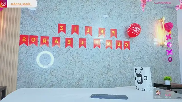 sabrina shark  online show from 02-05-26, 01:34