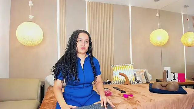 sabrina shark  online show from 02-19-26, 02:19