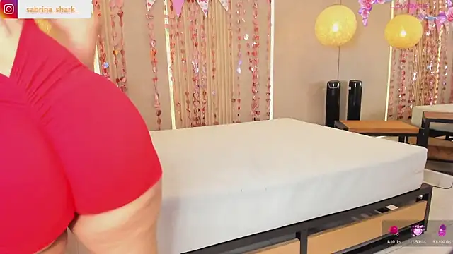 sabrina shark  online show from 02-12-26, 02:44