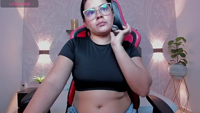 ayla13  online show from 02-26-26, 07:03