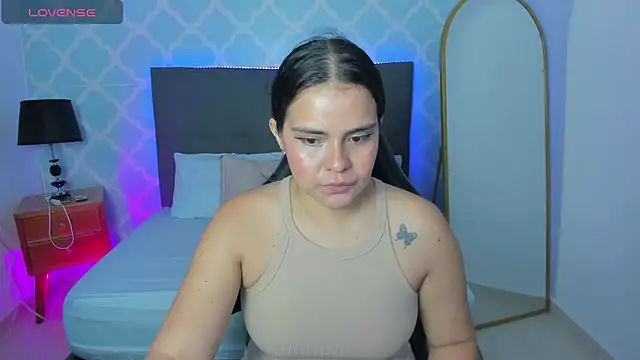 ayla13  online show from 01-08-26, 07:20