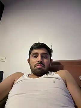 Snapshot of rhuh3991 chatting on 07-07-26, 12:52 rhuh3991 online show from 07-07-26, 12:52