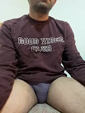 rhuh3991 online show from 12-29-24, 05:22