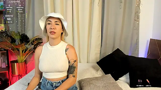 Lauren-Rosse online show from 09-28-25, 12:45