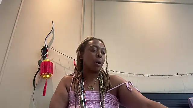 ChocolateCakeQueen online show from 03-21-25, 11:01