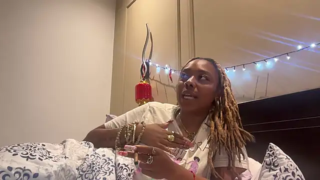 ChocolateCakeQueen online show from 03-16-25, 07:26