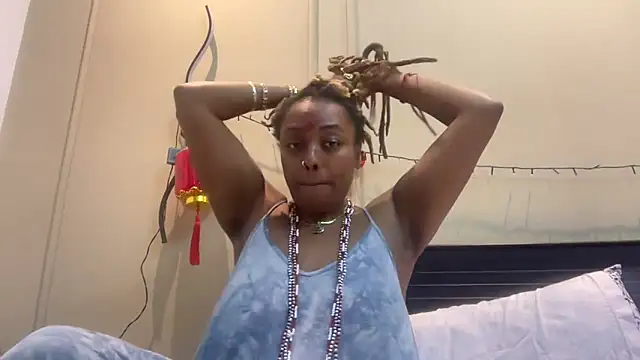 ChocolateCakeQueen online show from 03-11-25, 04:51