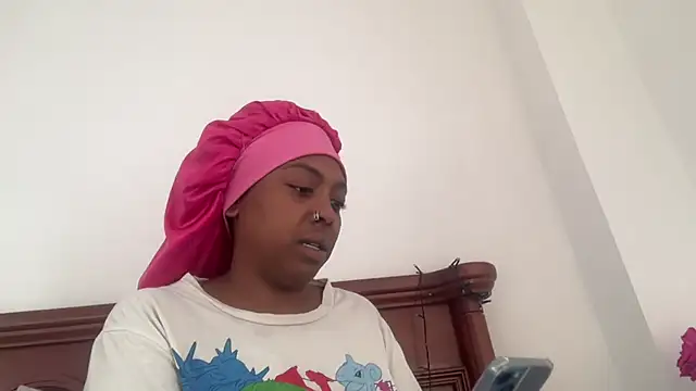 ChocolateCakeQueen online show from 10-01-25, 01:26
