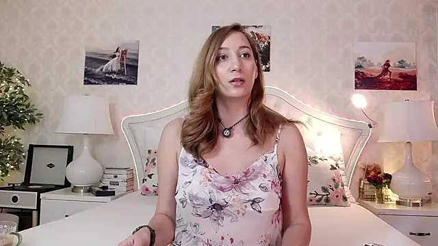 Snapshot of IreneHope chatting on 04-27-26, 09:40 IreneHope online show from 04-27-26, 09:40