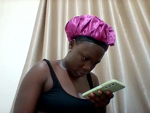 sexy cutelips online show from 11-02-25, 06:02