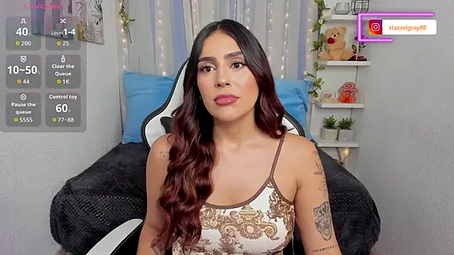 HazzelGray online show from 11-09-25, 02:21