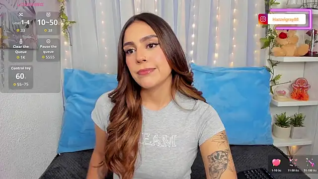 HazzelGray online show from 12-02-25, 01:46