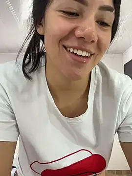 hannahb-e online show from 02-15-25, 05:28