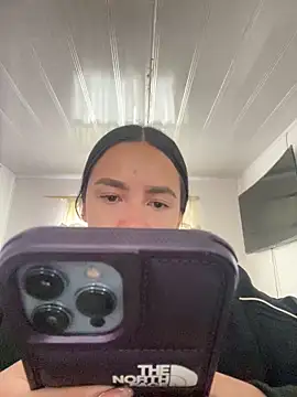 hannahb-e online show from 03-06-26, 02:34