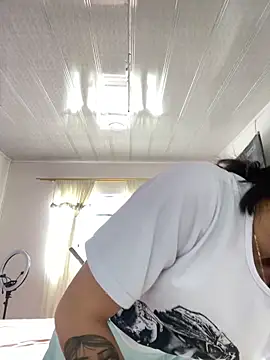 hannahb-e online show from 03-10-26, 03:38