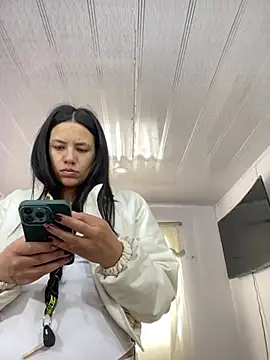 hannahb-e online show from 02-19-26, 05:10