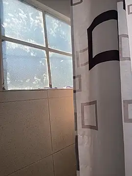 hannahb-e online show from 03-01-26, 01:11