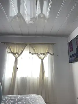 hannahb-e online show from 10-01-25, 02:43