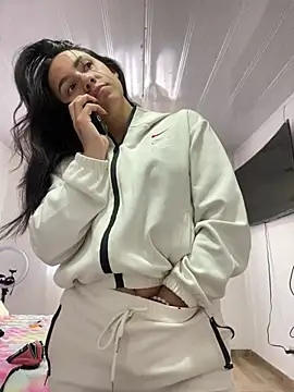 hannahb-e online show from 02-09-26, 10:08