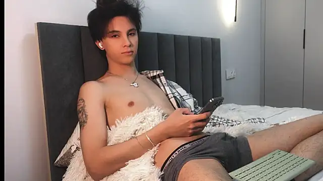Snapshot of k0sta_ chatting on 02-10-25, 05:30 k0sta online show from 02-10-25, 05:30