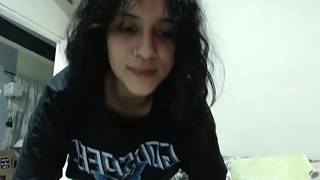 AlinaWoolf  online show from 08-03-26, 04:20