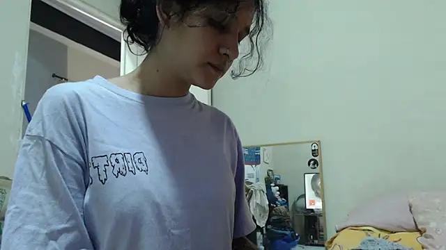AlinaWoolf  online show from 07-01-26, 03:45