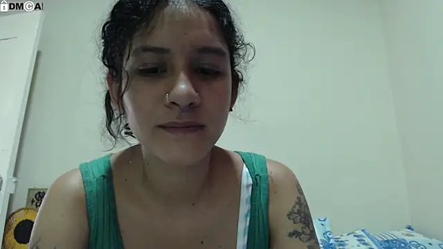 AlinaWoolf  online show from 08-06-26, 04:24