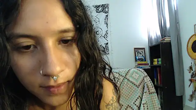 AlinaWoolf  online show from 12-10-24, 04:49