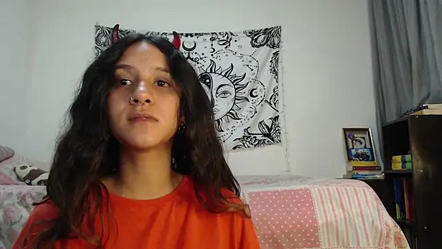 AlinaWoolf  online show from 01-11-25, 02:41