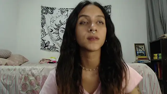 AlinaWoolf  online show from 12-04-24, 02:36