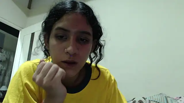 Snapshot of AlinaWoolf_ chatting on 05-16-26, 04:44 AlinaWoolf online show from 05-16-26, 04:44