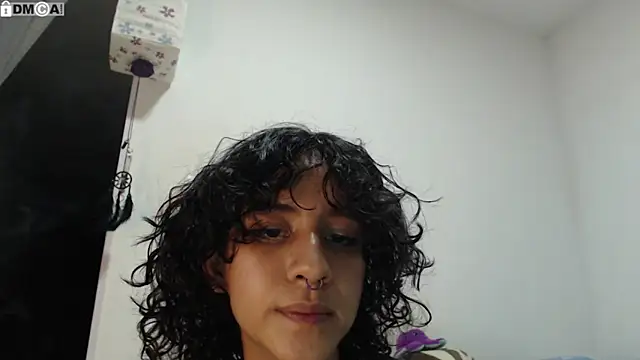 AlinaWoolf  online show from 09-16-25, 04:35