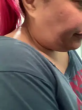 Snapshot of Sammy_owens_ chatting on 03-10-26, 06:12 Sammy owens online show from 03-10-26, 06:12