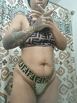 mariah2299 online show from 10-04-25, 09:11