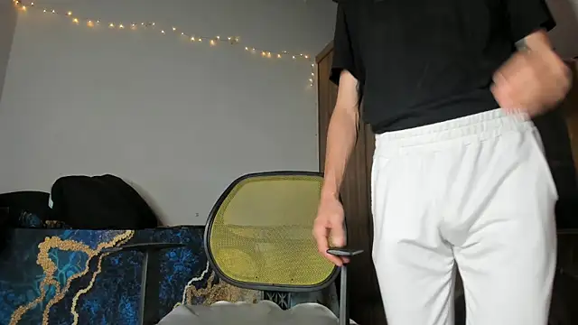 Tristan fantasycam online show from 11-22-25, 01:15