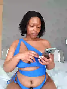 Snapshot of Jazmine-Blue chatting on 12-28-24, 12:56 Jazmine-Blue online show from 12-28-24, 12:56