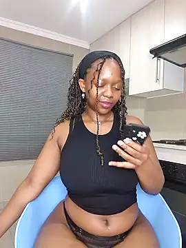 Snapshot of Jazmine-Blue chatting on 10-11-25, 09:16 Jazmine-Blue online show from 10-11-25, 09:16