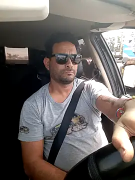 hecwil8 online show from 10-23-25, 05:00