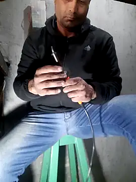 Snapshot of hecwil8 chatting on 06-01-26, 06:40 hecwil8 online show from 06-01-26, 06:40