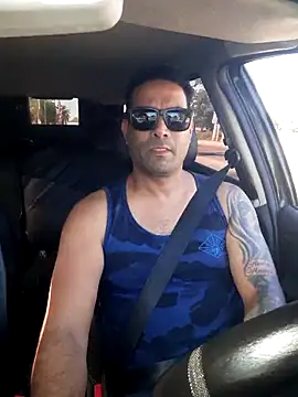 hecwil8 online show from 11-26-25, 11:43