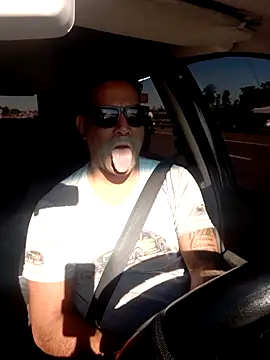 hecwil8 online show from 11-14-25, 11:25