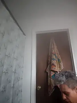 CeceilaMoon online show from 03-10-26, 03:16