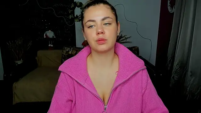 IsabellaBler online show from 12-17-25, 06:40