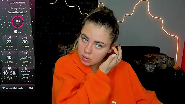 IsabellaBler online show from 11-18-25, 06:50