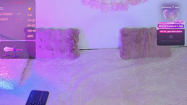 Snapshot of pauline_golden1 chatting on 04-20-26, 04:04 pauline golden1 online show from 04-20-26, 04:04
