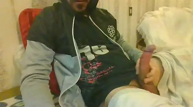 Snapshot of tozebrito_hd chatting on 12-14-24, 11:12 tozebrito hd online show from 12-14-24, 11:12