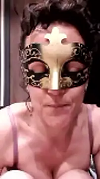 Masquegirlmysterious online show from 02-21-26, 07:49